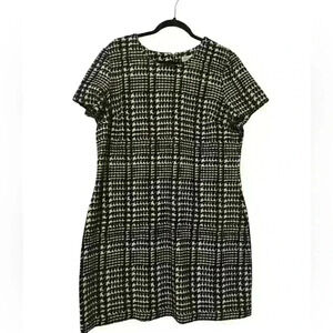Calvin Klein Black & White Dress Size 16 – Short Sleeve, Shift Style, Back Zip